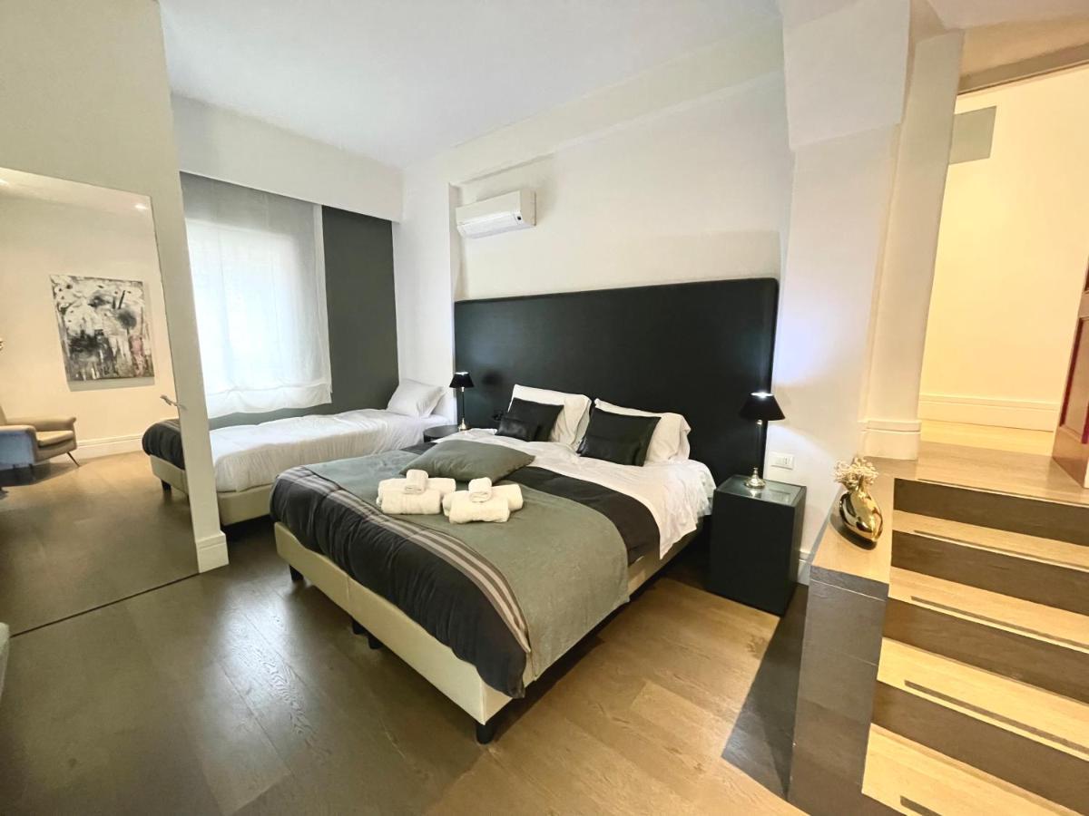 Xenia Luxury Rooms Reggio di Calabria Exteriör bild